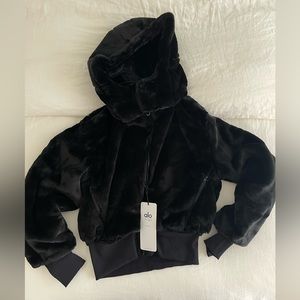 NWT Alo Faux Fur Foxy Jacket